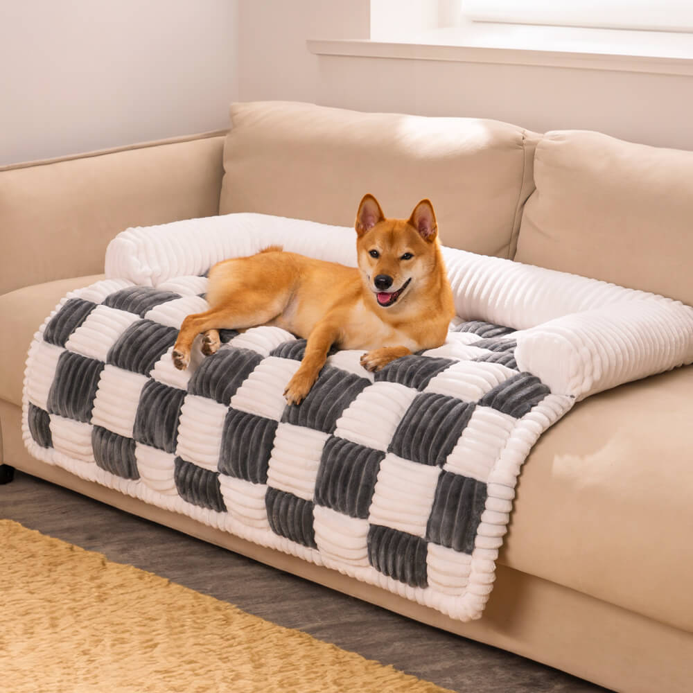 Skanto | Cream Checkered Cozy Dog Mat Furniture Protector Cover