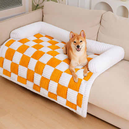 Skanto | Cream Checkered Cozy Dog Mat Furniture Protector Cover