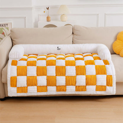Skanto | Cream Checkered Cozy Dog Mat Furniture Protector Cover