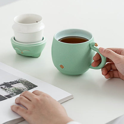 BowLift | Cute cat tea cup made of ceramic with strainer