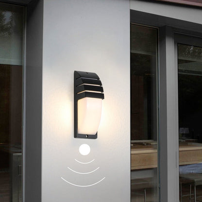 Skanto | Outdoor Wall Lamp with Human Motion Sensor