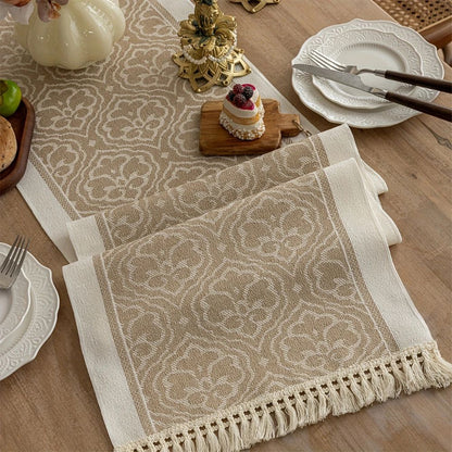 Skanto | Damask Dune Table Runner