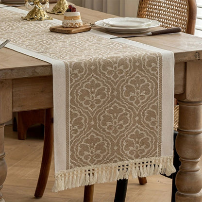 Skanto | Damask Dune Table Runner