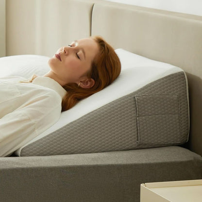 Skanto | Ergonomic Wedge Pillow with Memory Foam