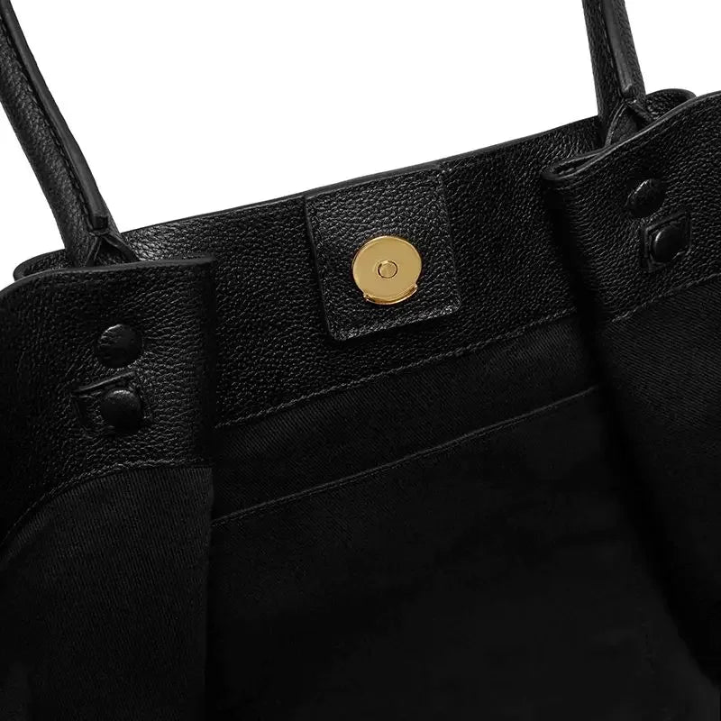 Skanto | Tassa Luxurious Oversized Shoulder Bag with Gold Buckle – Elegant Minimalist Tote for Women