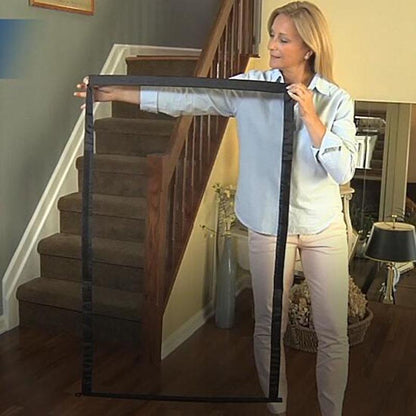 Skanto | Indoor Dog Fence The Magic Mesh Expandable Indoor Dog Gate