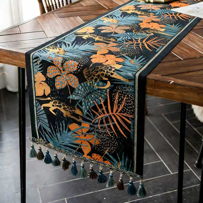 BowLift | European and American - Style Chenille Tablecloth