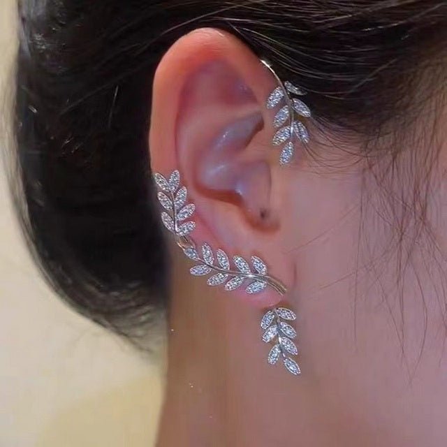 BowLift | Stylish adjustable earrings for an elegant look
