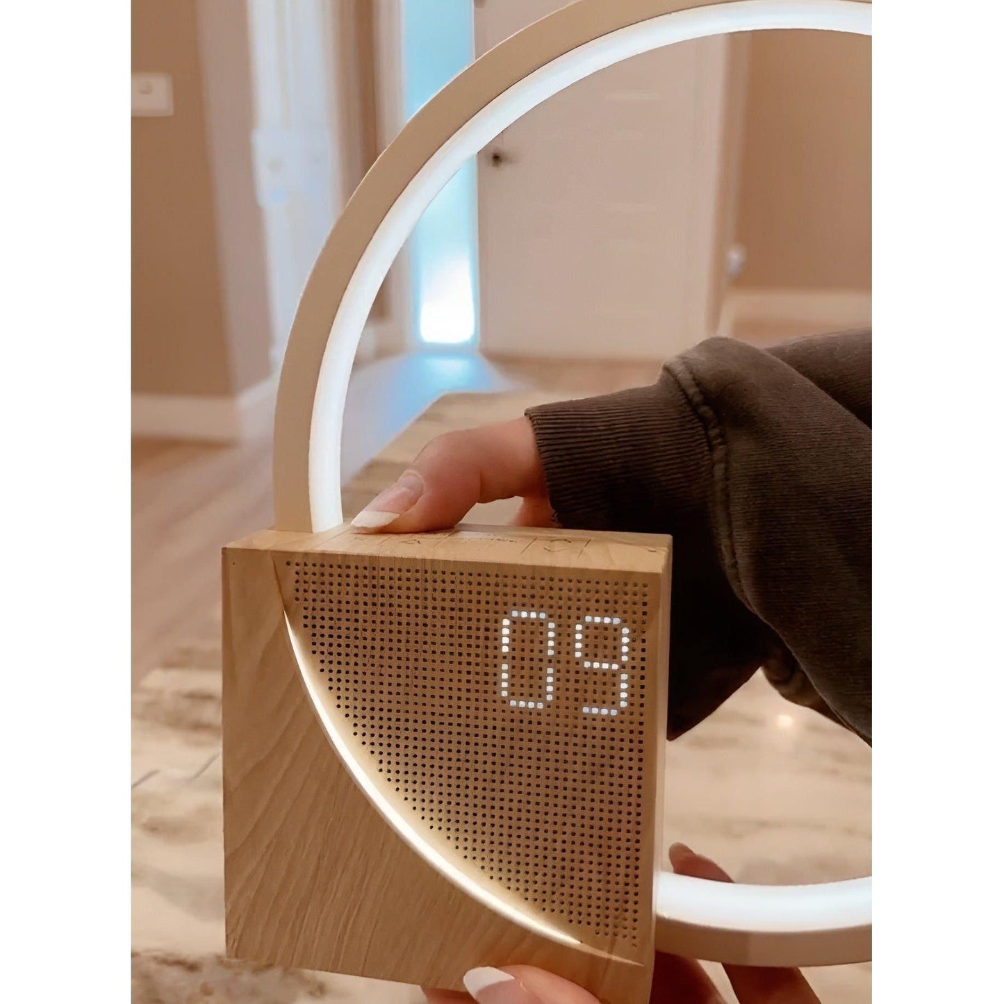 Skanto | Smart Snooze – Sunrise Alarm Clock with Dimmable Touch Lamp and Soothing Sounds