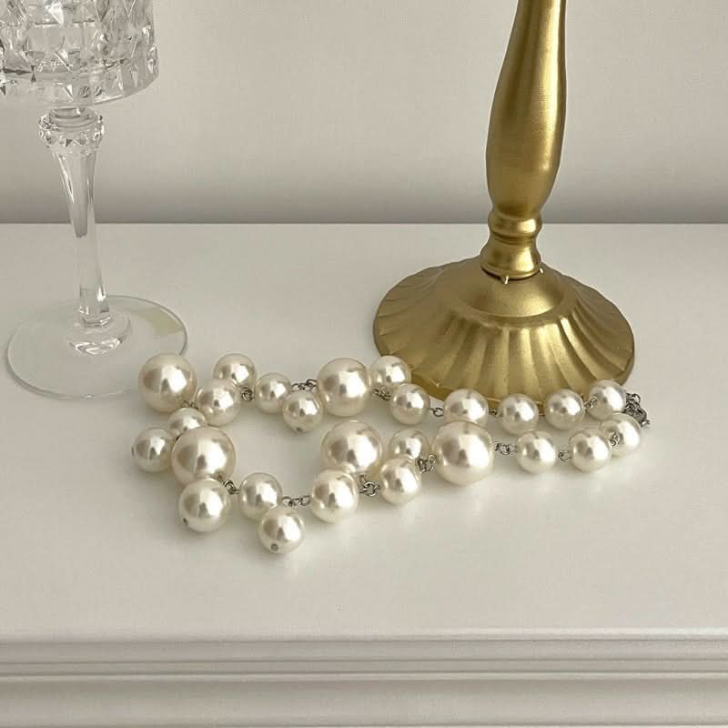 Skanto | Timeless Elegance Pearl Necklace