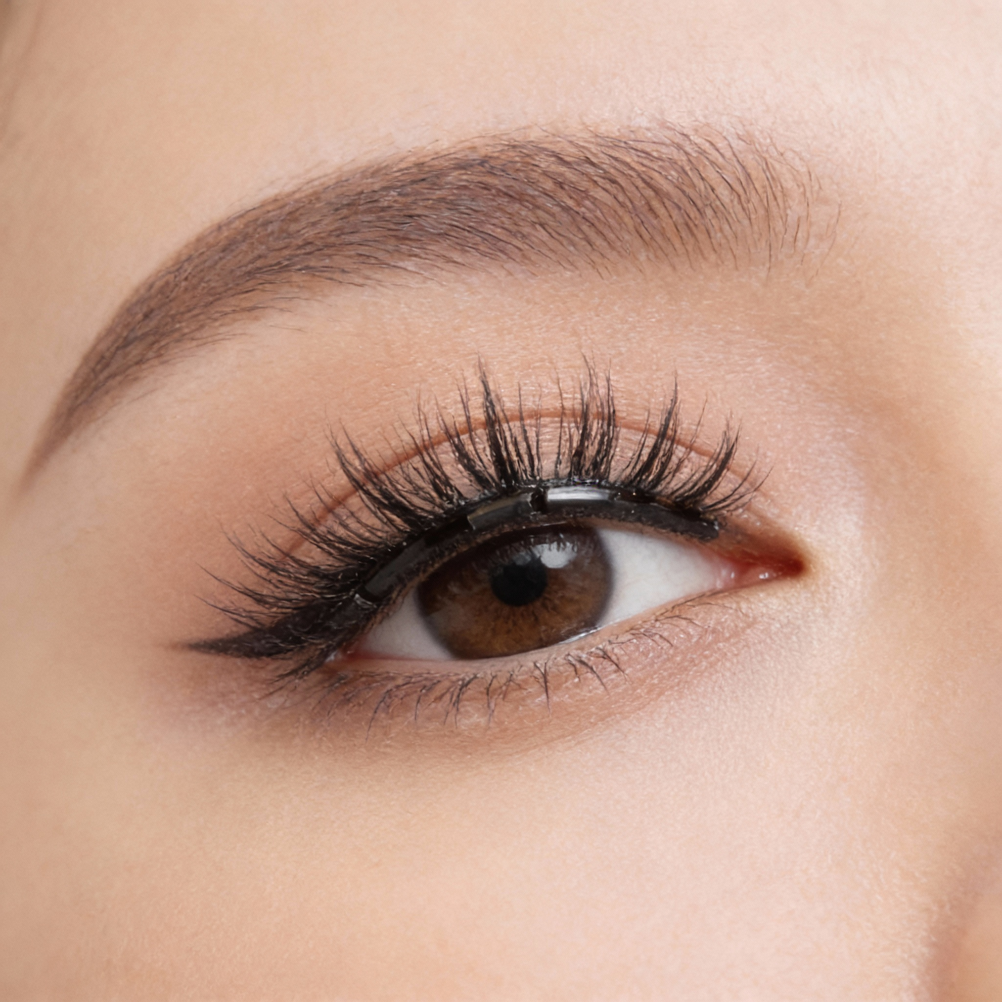 Brehn | Professional Magnetic Eyelash Set | Glue-free & Reusable | 3D Volume Effect | Incl. Precision Applicator | Wind- & Waterproof | Hypoallergenic