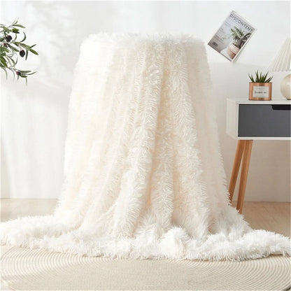 Skanto | Plush Faux Fur Throw with Silky Feel & Elegant Drape