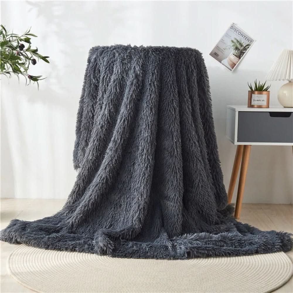 Skanto | Plush Faux Fur Throw with Silky Feel & Elegant Drape