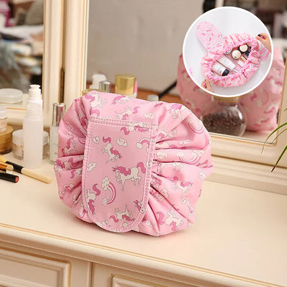 Magical cosmetic bag | Bowlift