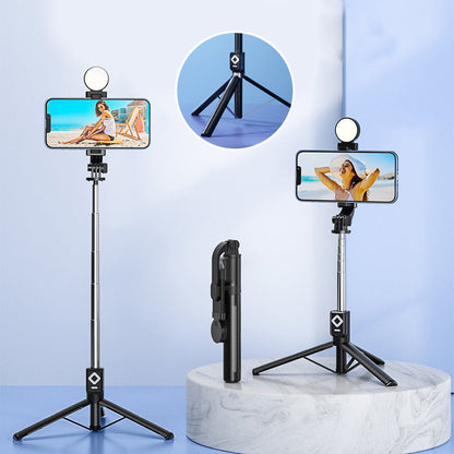 Skanto Skanto | LED Fill Light Selfie Stick