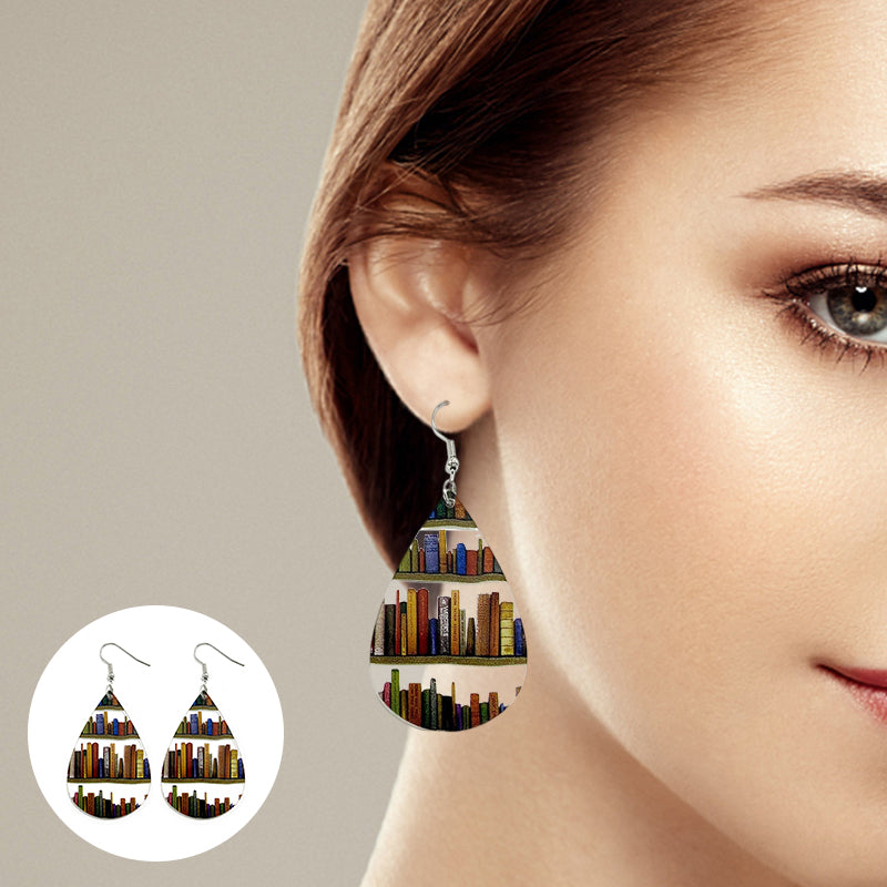Skanto | Book Earrings / Earrings for Book Lovers