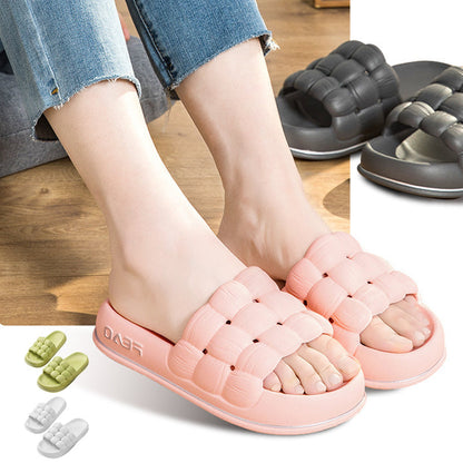 Skanto | Indoor Bread Platform Slippers