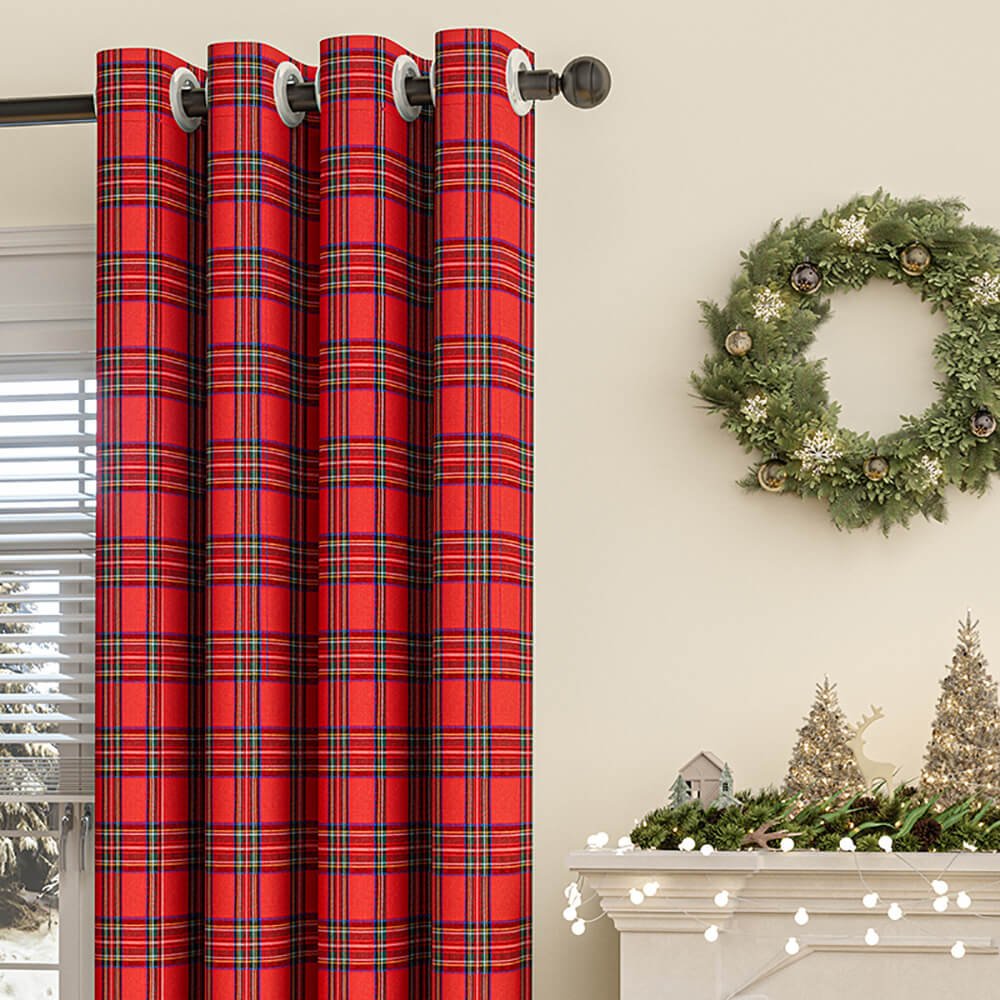 Skanto | Classic Plaid Curtains for Winter Comfort
