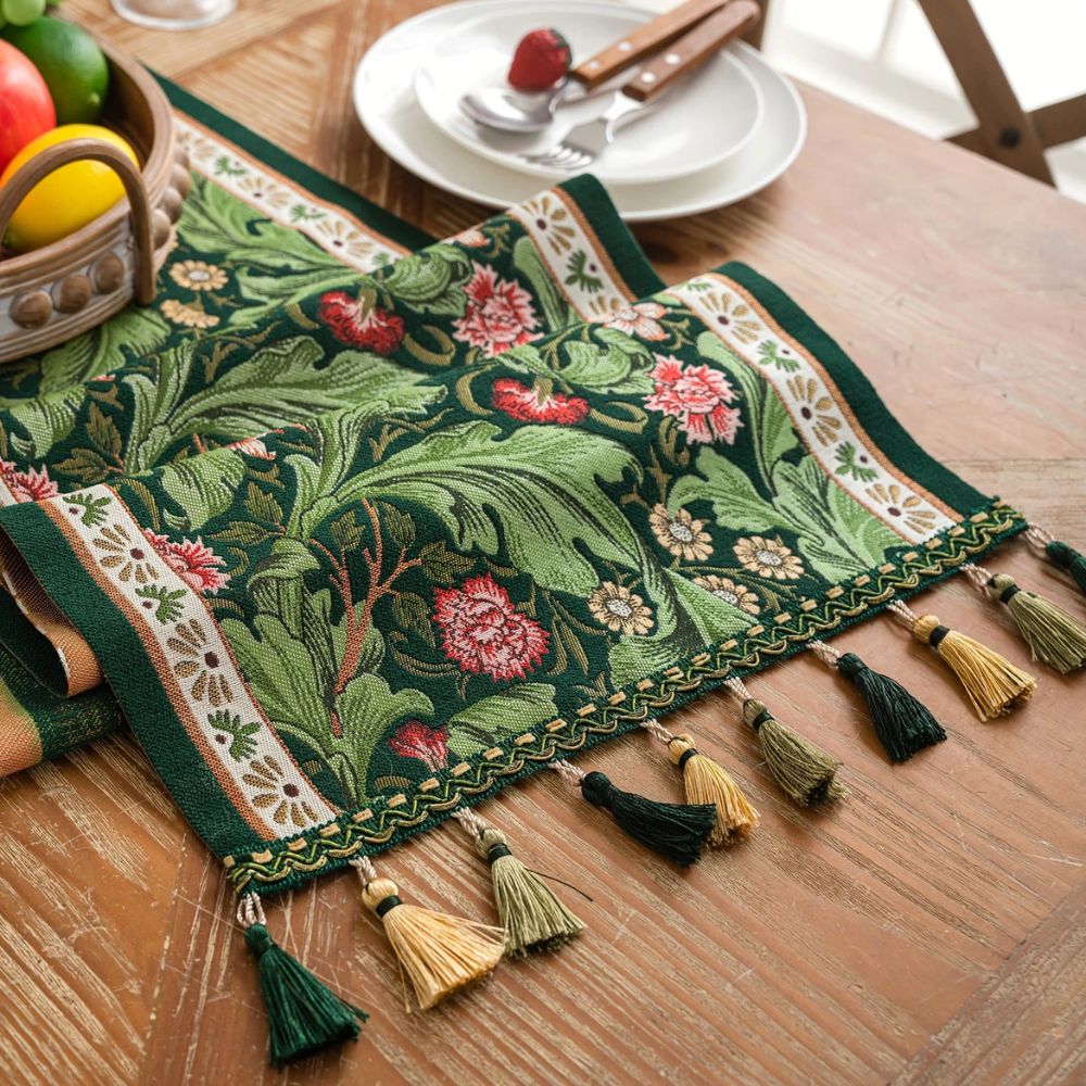 Skanto | Flora Vine Embroidered Table Runner