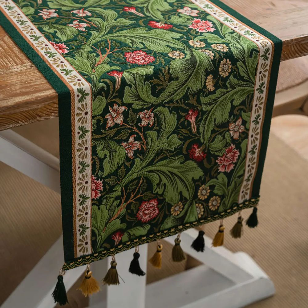 Skanto | Flora Vine Embroidered Table Runner