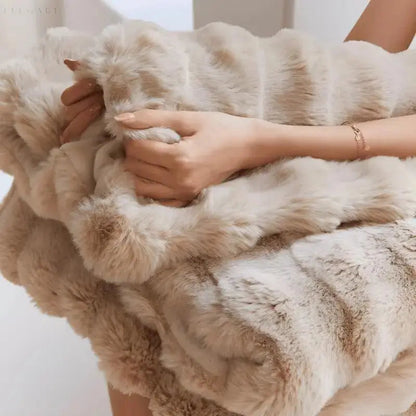 Skanto | Warming Blanket - warm blanket for winter - sofa