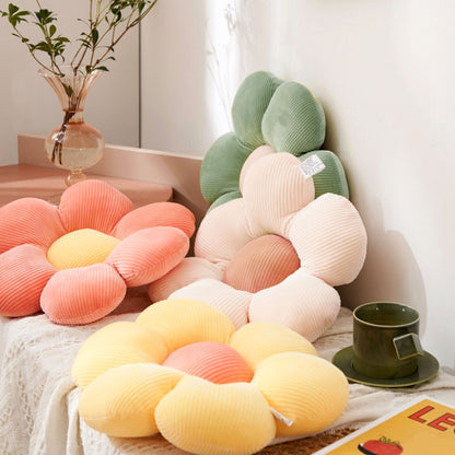 Skanto | Daisy Cushion