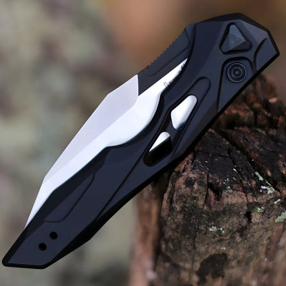 Folding Knife in Stainless Steel