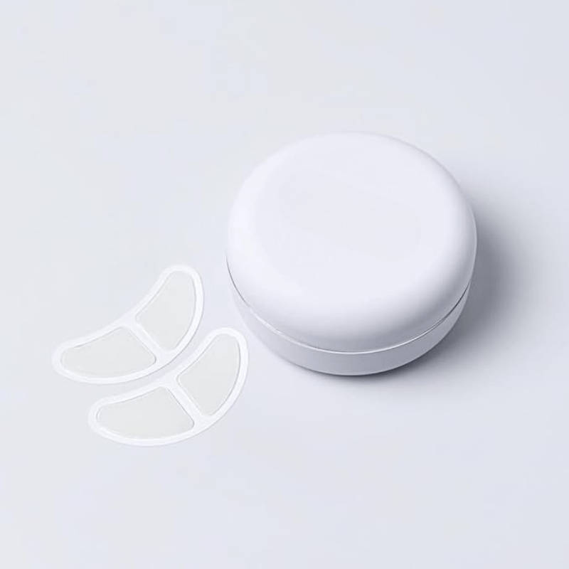 Skanto | Luxury Home Treatment for Radiant Eyes with Red Light & Microcurrent