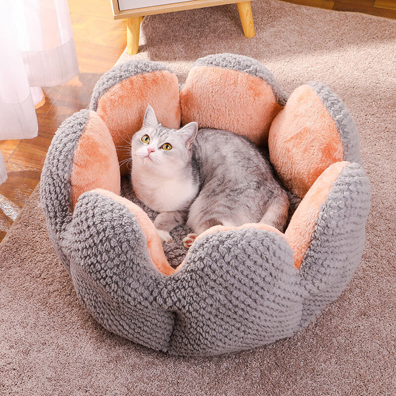 BowLift | Pet Bed Plush Flower Design for Cats Dogs