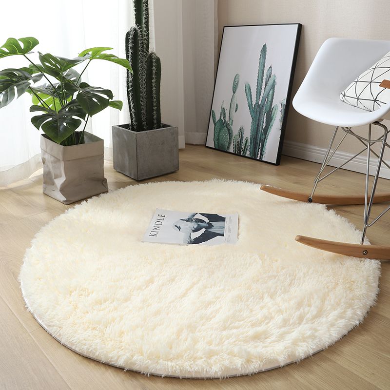 Cozy, soft, round rug