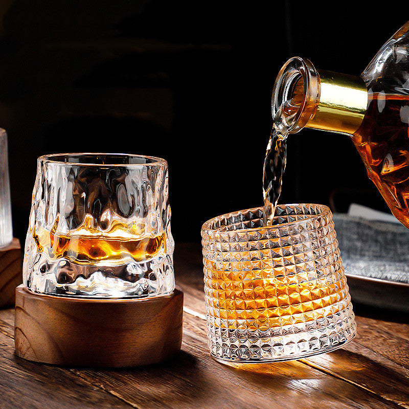 Skanto | Spinning Whiskey Glasses for Refined Enjoyment