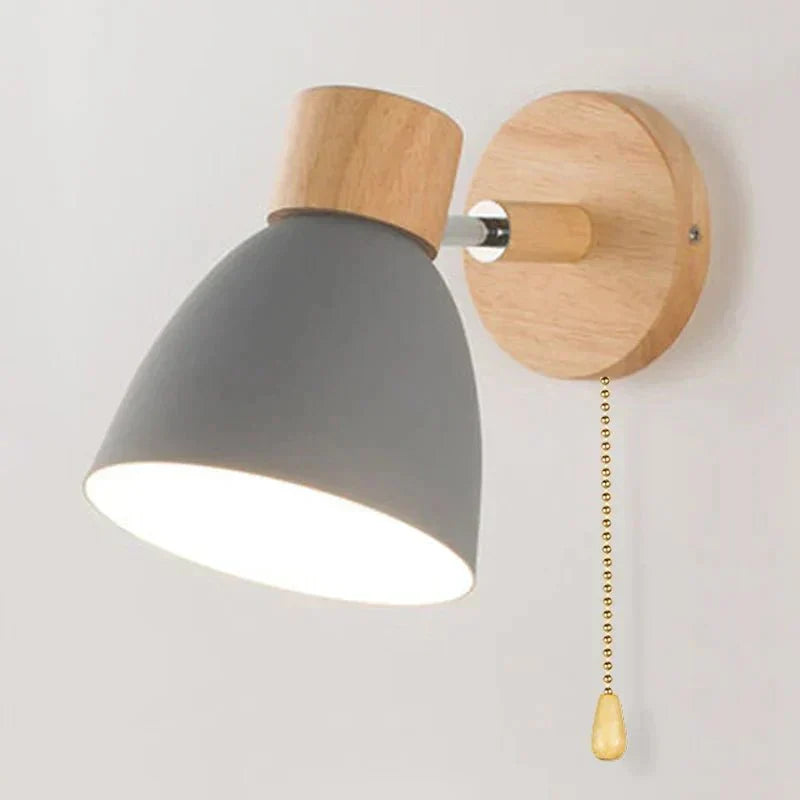 Skanto | Elegant Wooden Wall Lamp - Modern and Warm Design