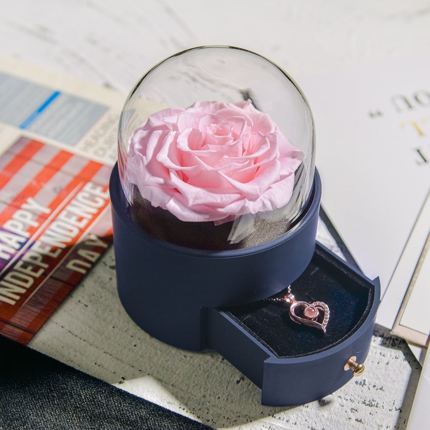 Skanto | Natural Eternal Rose Necklace Jewelry Box