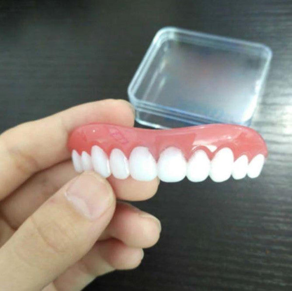 Skanto | Cosmetic Dentures for a Perfect Smile