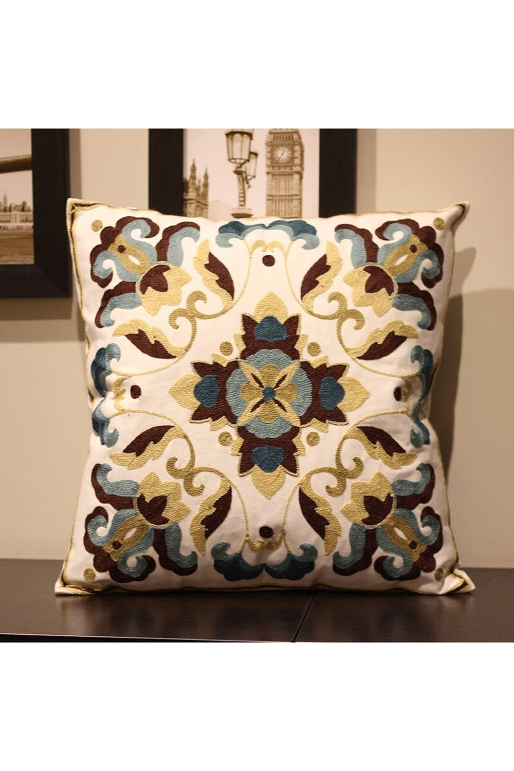 Flower Accent Pillow | Bowlift