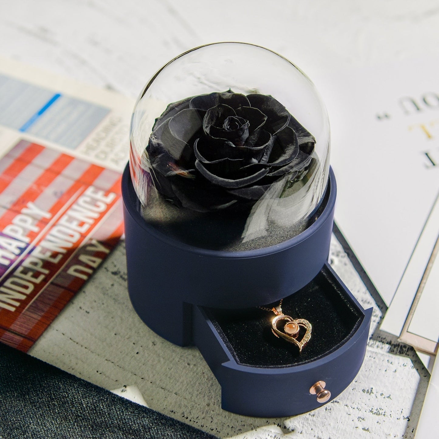 Skanto | Natural Eternal Rose Necklace Jewelry Box
