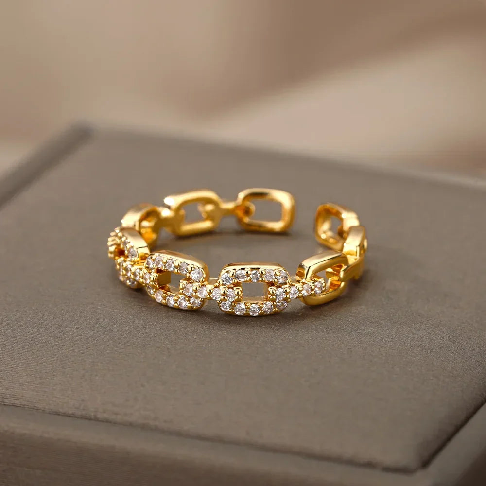 BowLift | Adjustable Diamond Chain Link Ring