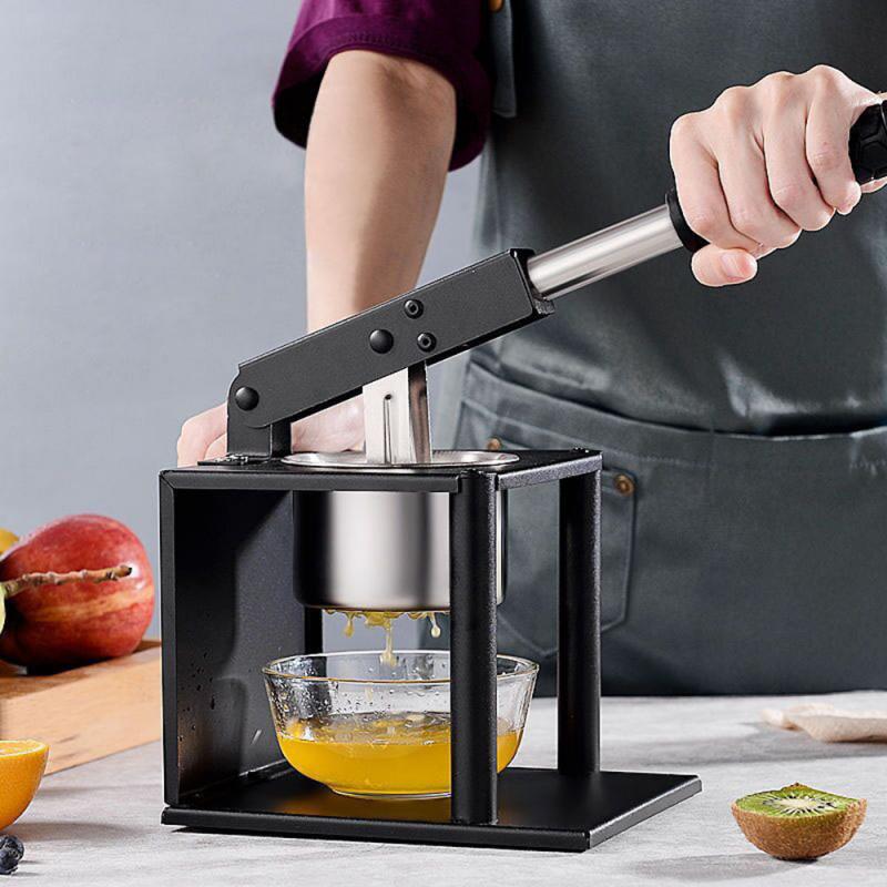 Skanto | Fresh Squeeze Stainless Steel Manual Juicer
