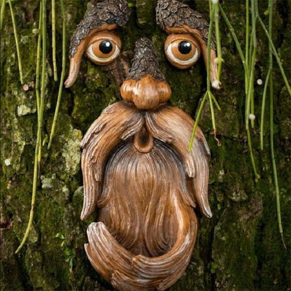 BowLift | Eyes of Nature: Tree Face Bird Feeder Station