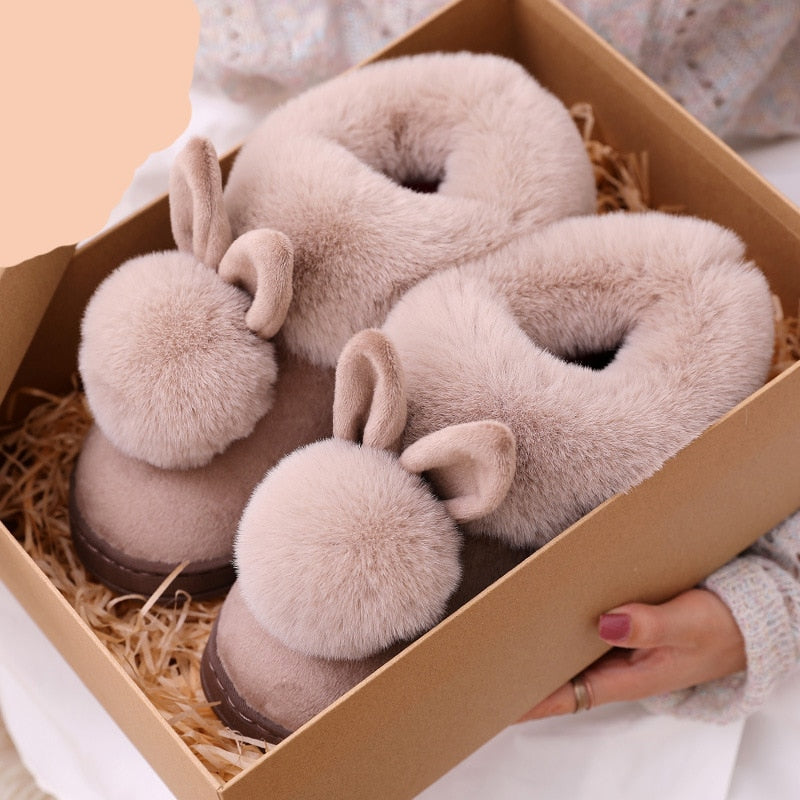 Skanto | Skanto Cozy Bunny Ear Slippers