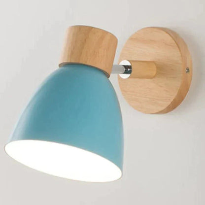 Skanto | Elegant Wooden Wall Lamp - Modern and Warm Design