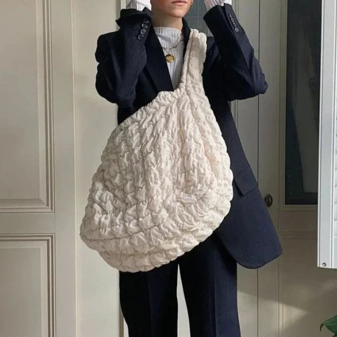 Skanto | Cross Quilt X-Large Shoulder Bag