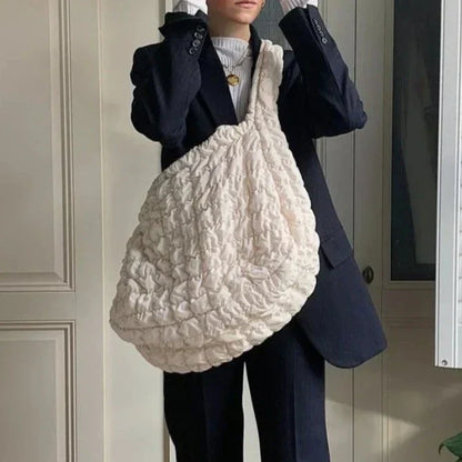 Skanto | Cross Quilt X-Large Shoulder Bag