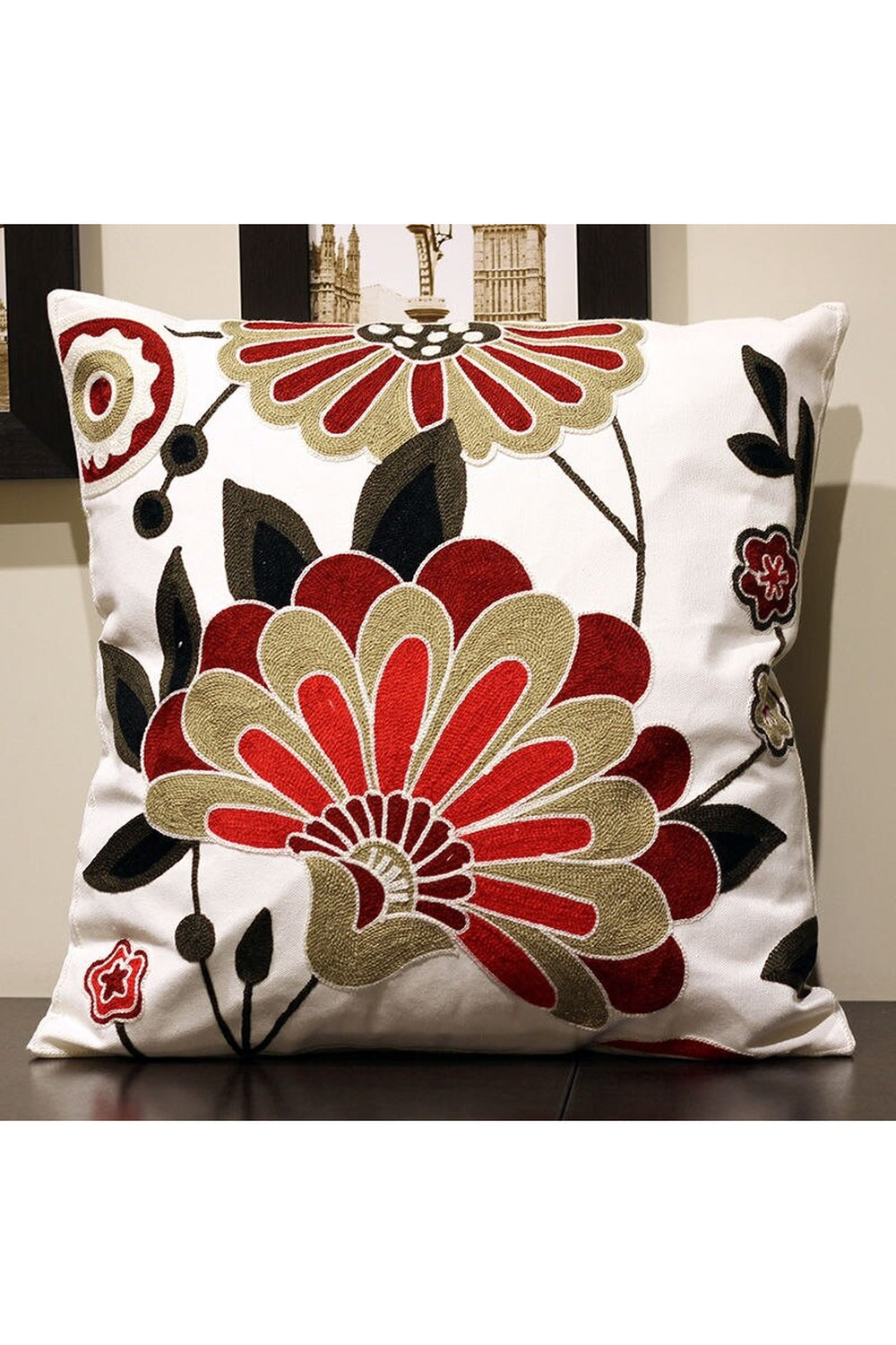 Flower Accent Pillow | Bowlift