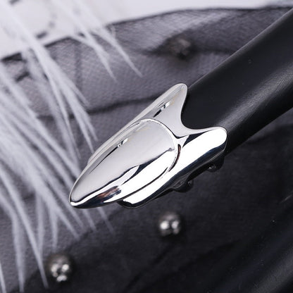 BowLift | Sleek Line Gothic Metal Thin Nail Rings