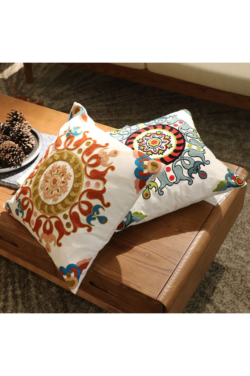 Flower Accent Pillow | Bowlift