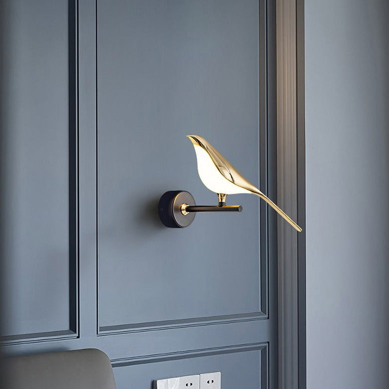 Skanto | BirdGlow – Enchanting Bird Wall Lamp for Soft, Captivating Light