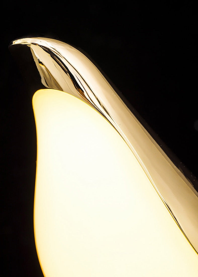 Skanto | BirdGlow – Enchanting Bird Wall Lamp for Soft, Captivating Light