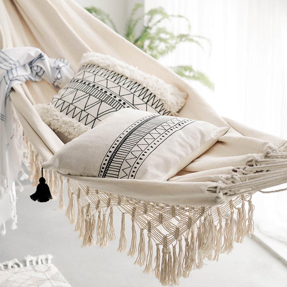 Skanto | Macrame Hammock