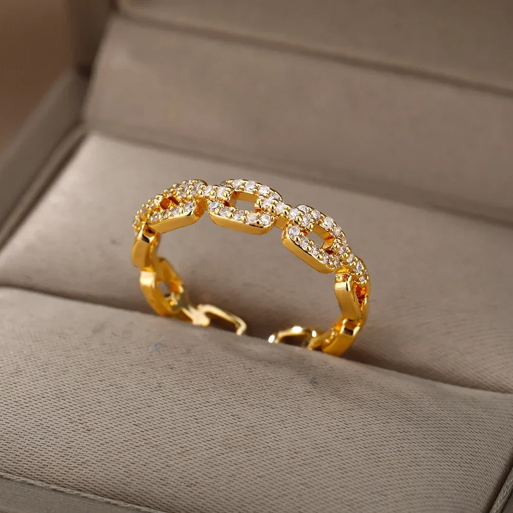 BowLift | Adjustable Diamond Chain Link Ring